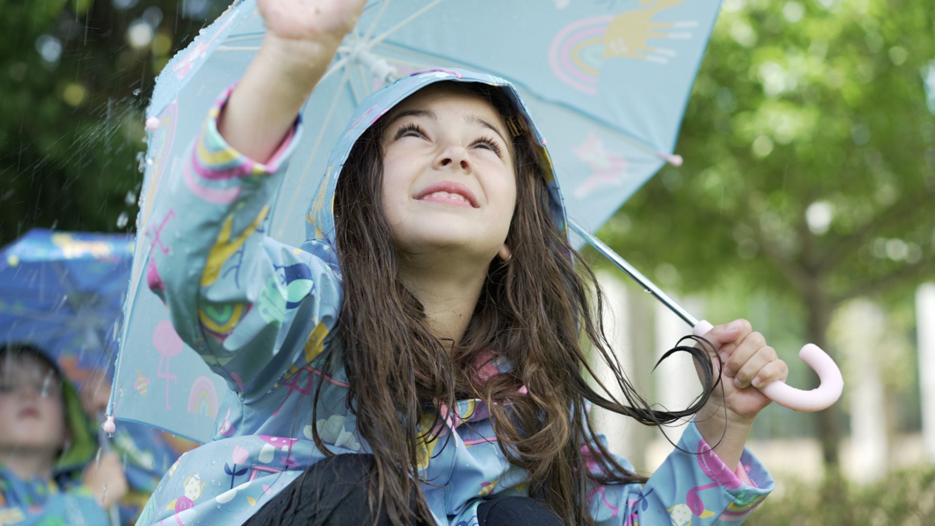 Outdoor Activities for Your Little One: Fun-Filled Adventures and Weather Protection with Penny Scallan